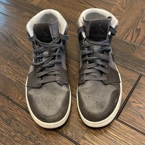 Nike Air Jordan Mids Grey Suede & Leather Mens Size 11
